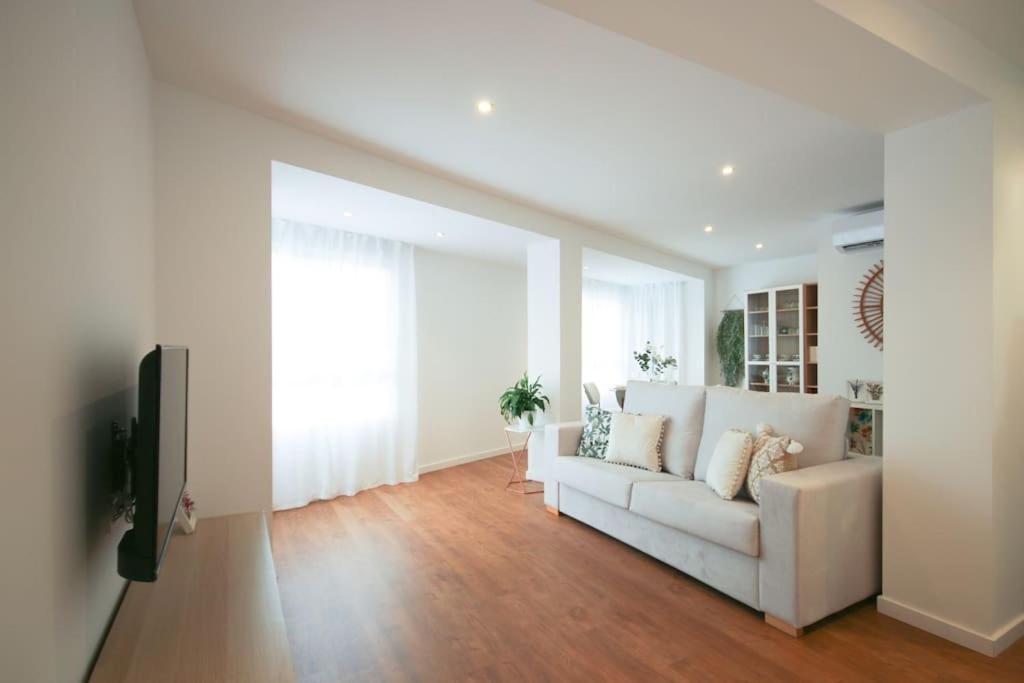 Lc Apartaments Center カステリョン・デ・ラ・プラナ エクステリア 写真